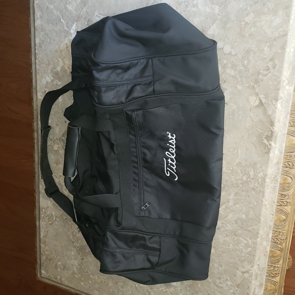 Titleist Golf Players Large Duffel Bag